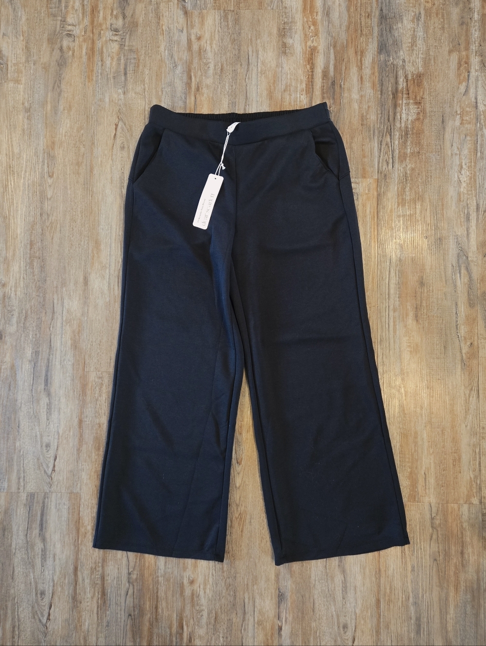 NWT Dear Scarlett "In Flight" Wide Leg Sweatpants - Size 1X